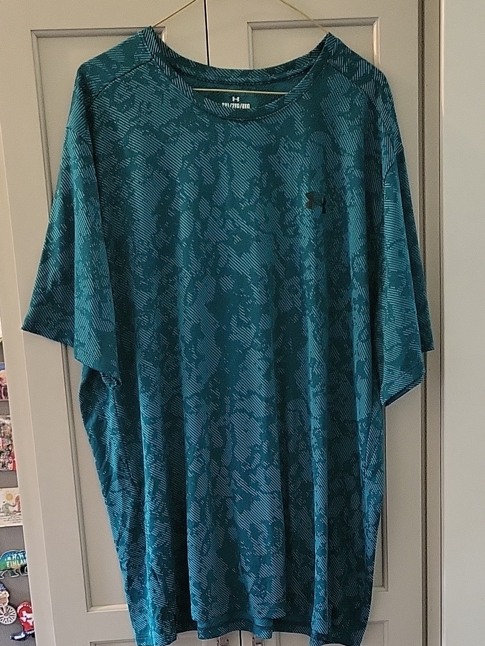 Under Armour Men’s Teal Patterned Short Sleeve Performance Tee